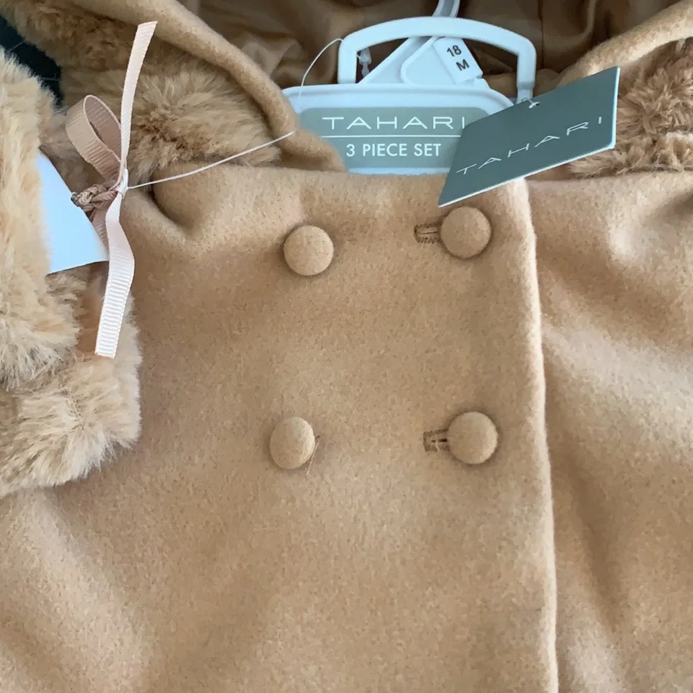 Brand new Tahari 3 piece set with tags size 18 month - Picture 4 of 11